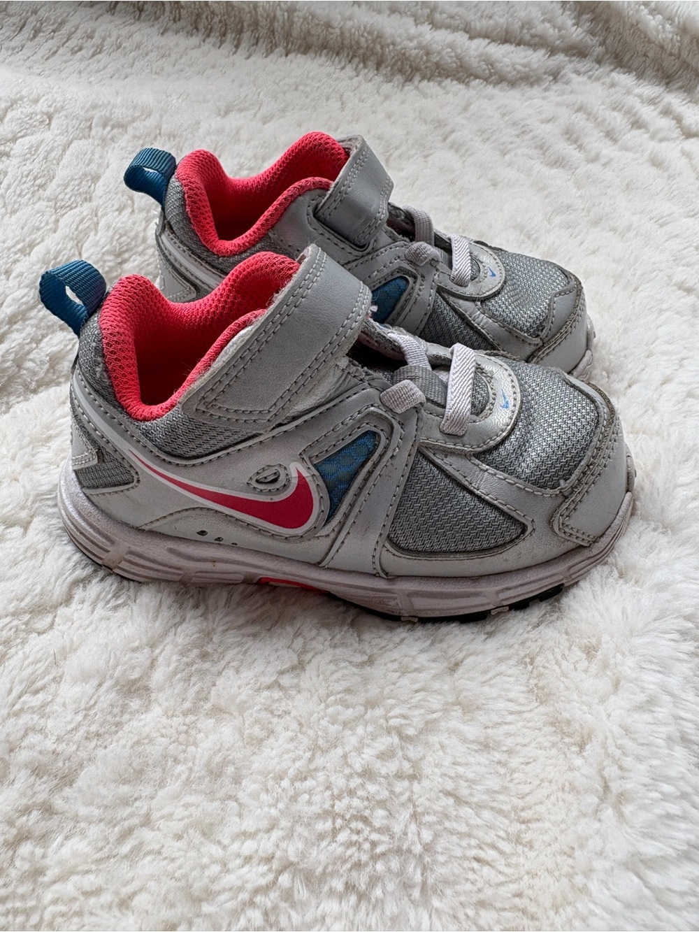 Nike Kids Gray and Pink Sneakers